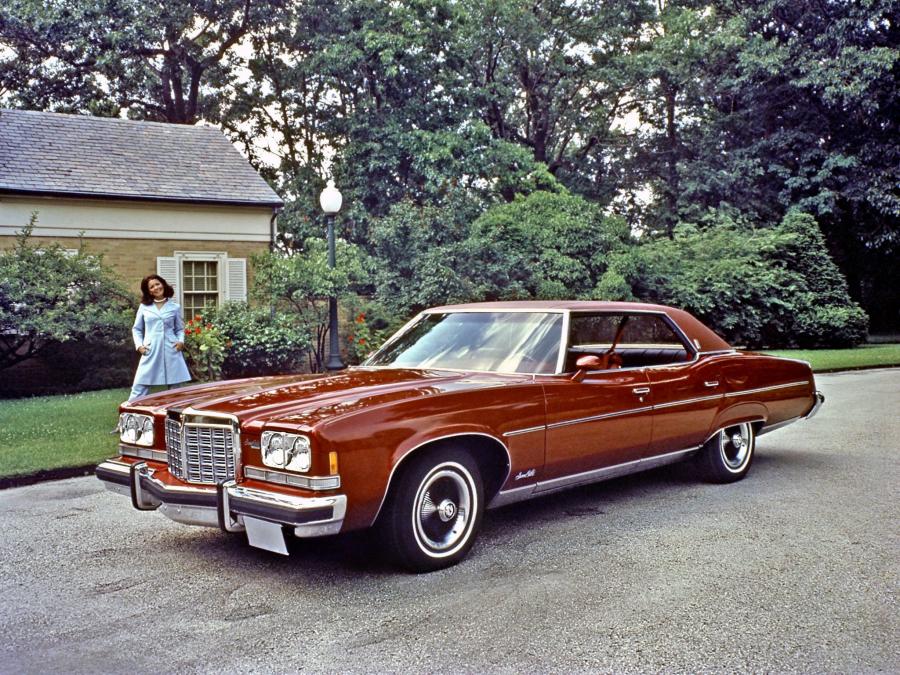  Pontiac Grand Ville Hardtop Sedan 1974 года  (фото 1 из 2)